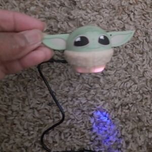 Bitty Boomer Baby Yoda Minature Personal Speaker